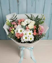 Букет цветов из:  Розы, Лизиантусы и Хризантемы #REPLACE_PRED# Нижнегорском