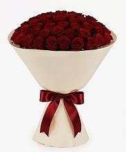 Букет 101 Бордовая роза Блэк Бакарра в Нижнегорском
