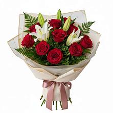 Букет цветов из:  Лилии и Розы в Нижнегорском