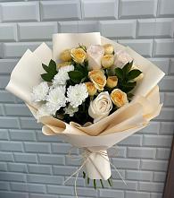 Букет цветов из:  Розы и Хризантемы в Нижнегорском