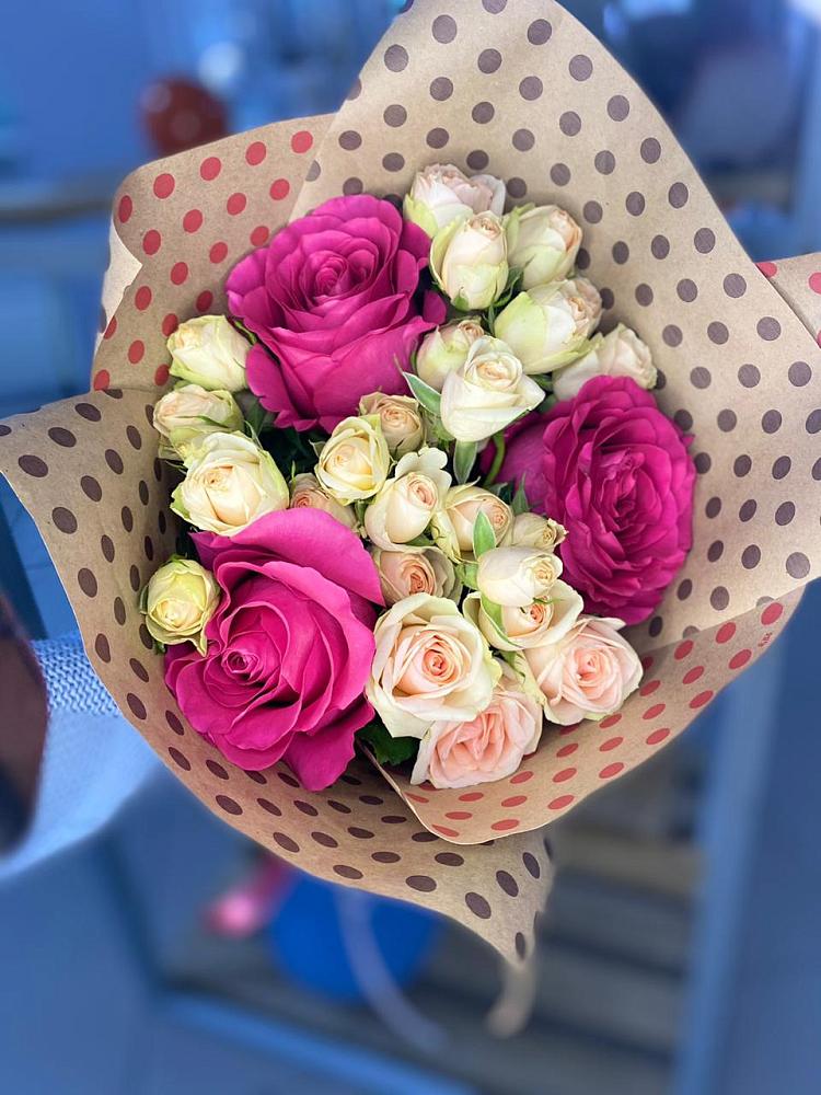 Букет цветов из: Розы в Нижнегорском