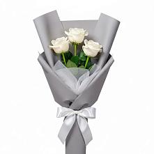 Букет 3 белые розы #REPLACE_PRED# Нижнегорском
