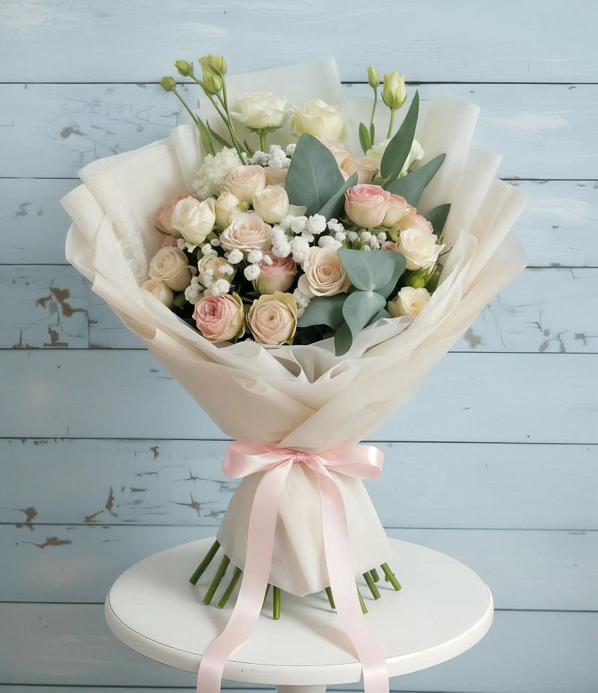 Букет цветов из: Розы и Лизиантусы в Нижнегорском