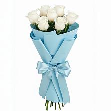 Букет 7 белых роз Проуд в Нижнегорском