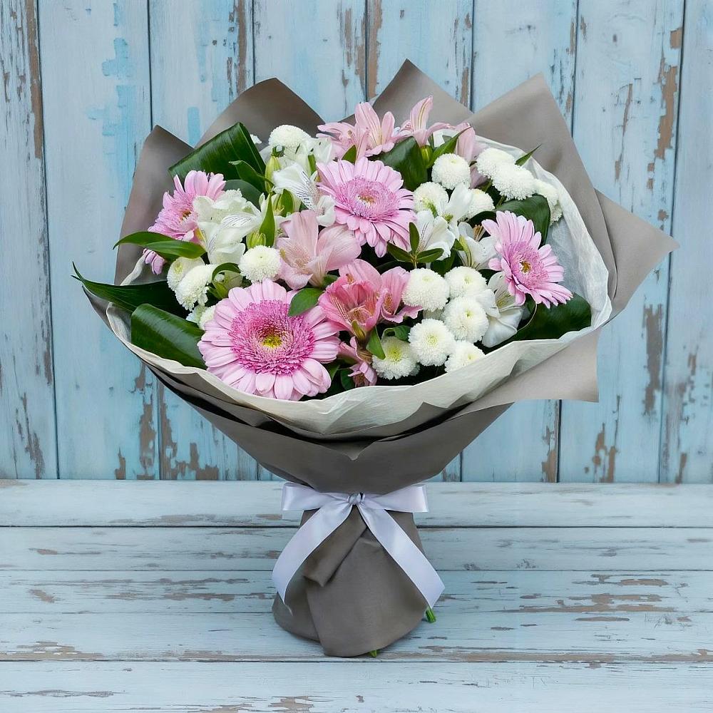 Букет цветов из: Герберы, Альстромерии и Хризантемы в Нижнегорском