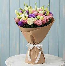 Букет цветов из:  Лизиантусы в Нижнегорском