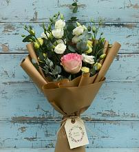 Букет цветов из:  Розы и Лизиантусы #REPLACE_PRED# Нижнегорском