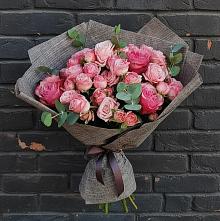 Букет цветов из:  Розы в Нижнегорском